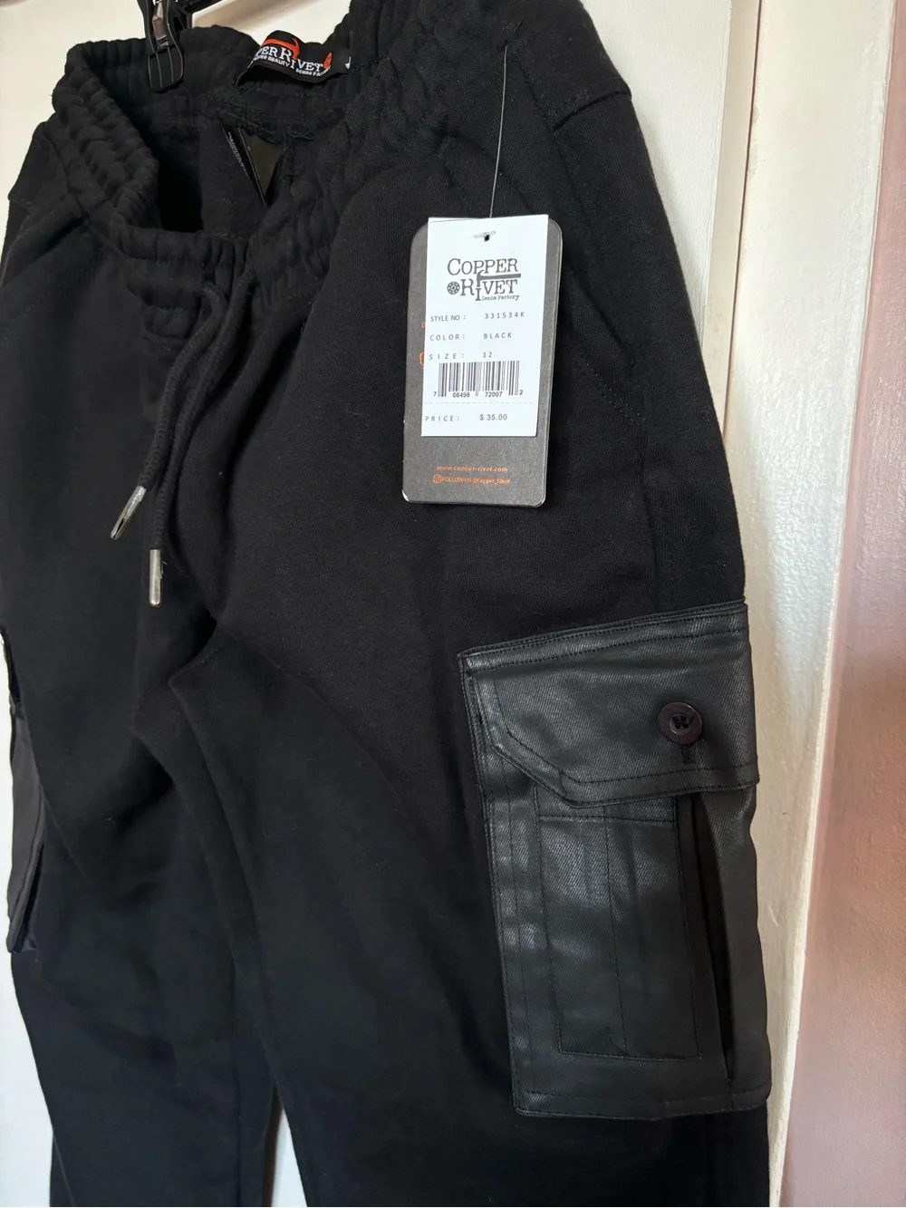 Boys sz 12 Black Cargo Jogger Pants Utility matte Pockets cotton warm NEW $35